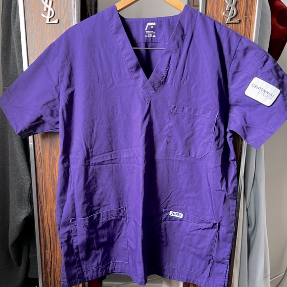 Centennial College Scrubs - Picture 1 of 10